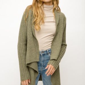 🆕Mystree Olive Green Open Cardigan size Small
